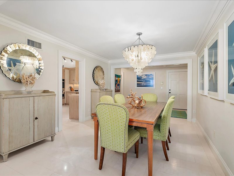 gallery images of property listing