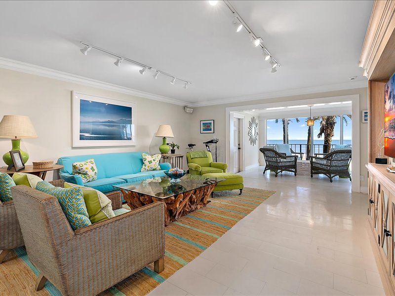 gallery images of property listing