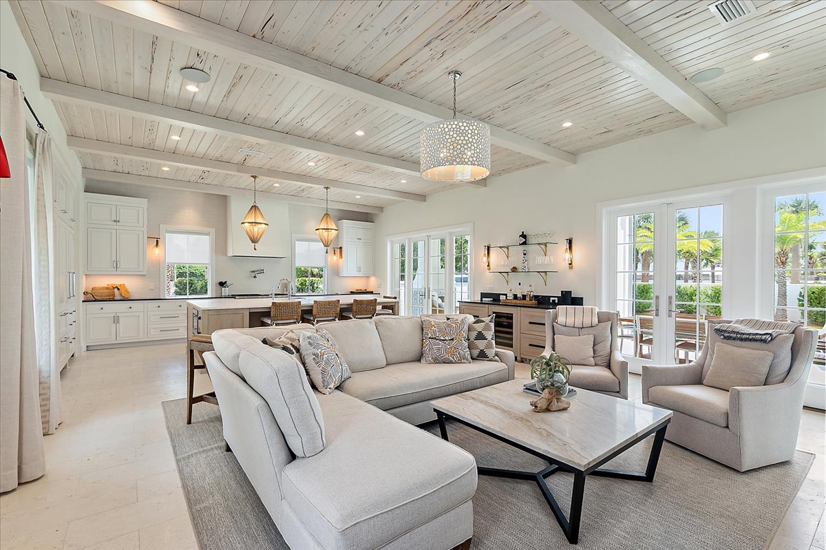 gallery images of property listing