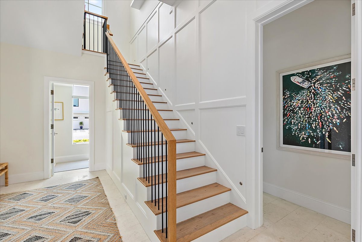gallery images of property listing