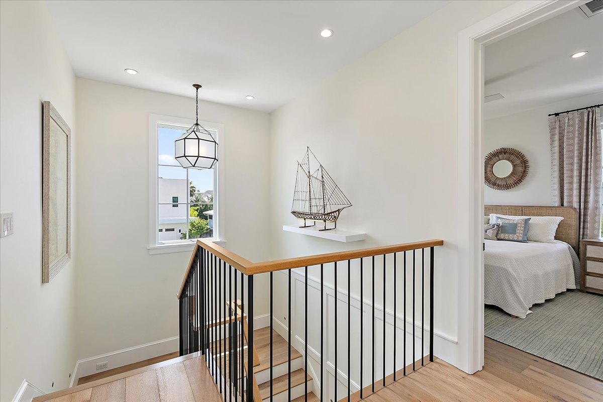 gallery images of property listing