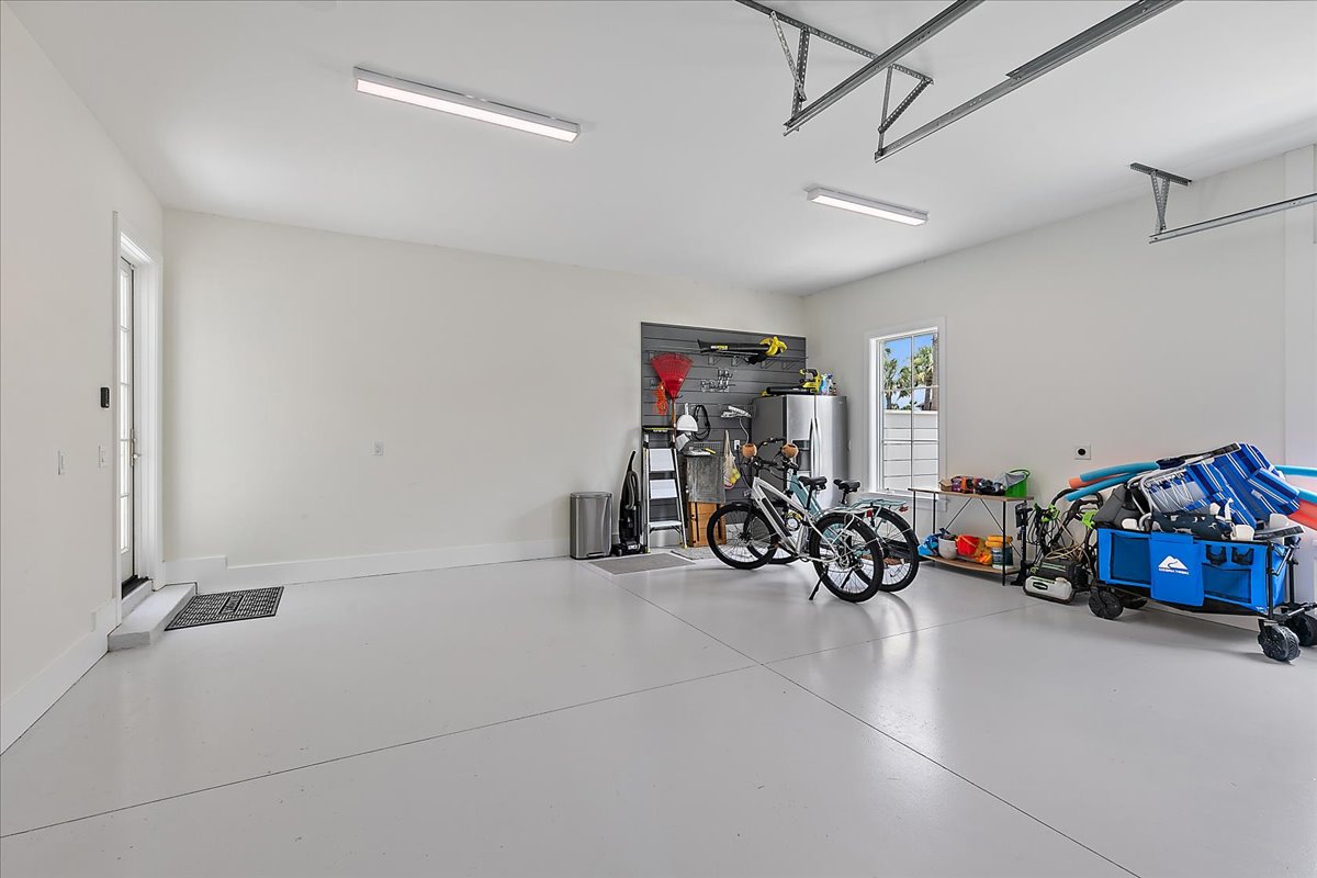 gallery images of property listing