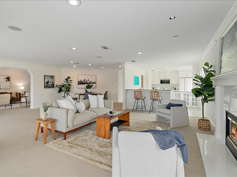 gallery images of property listing