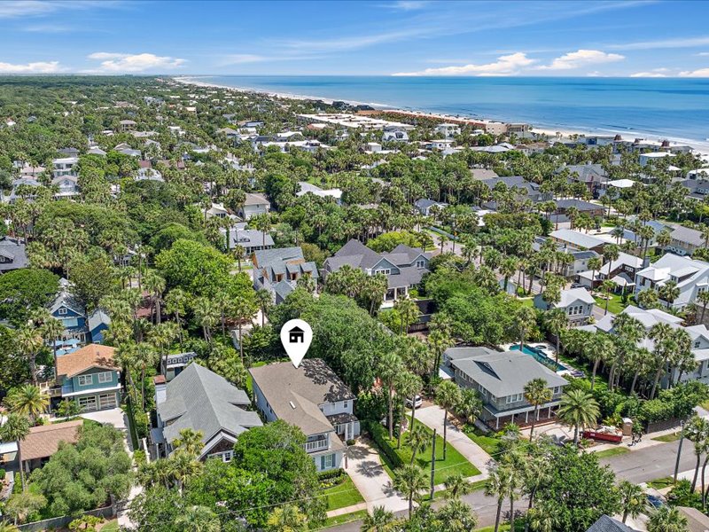 gallery images of property listing