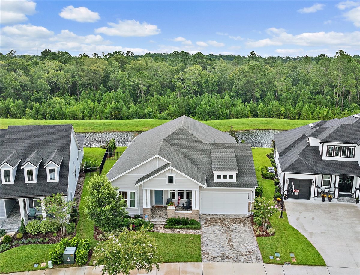 gallery images of property listing