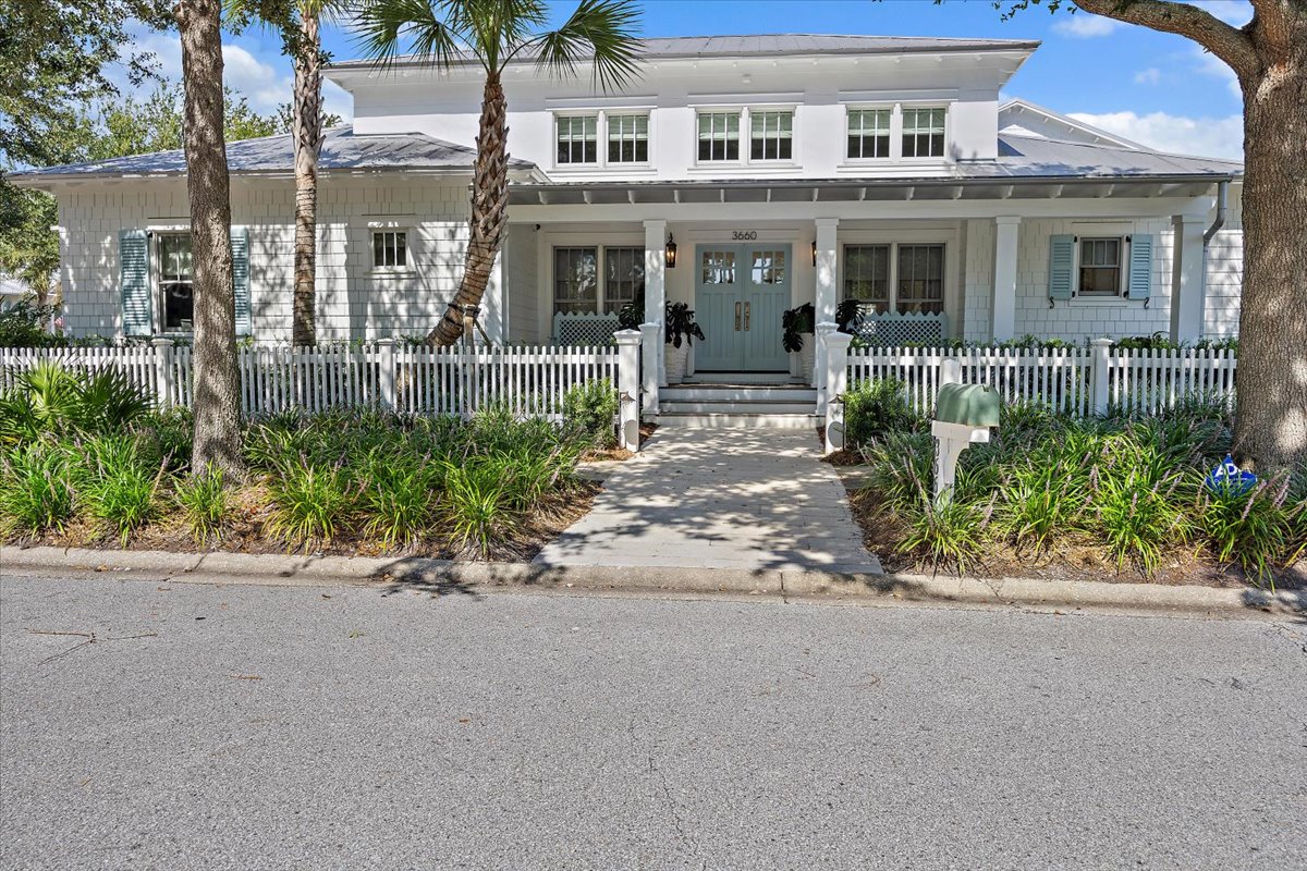 gallery images of property listing