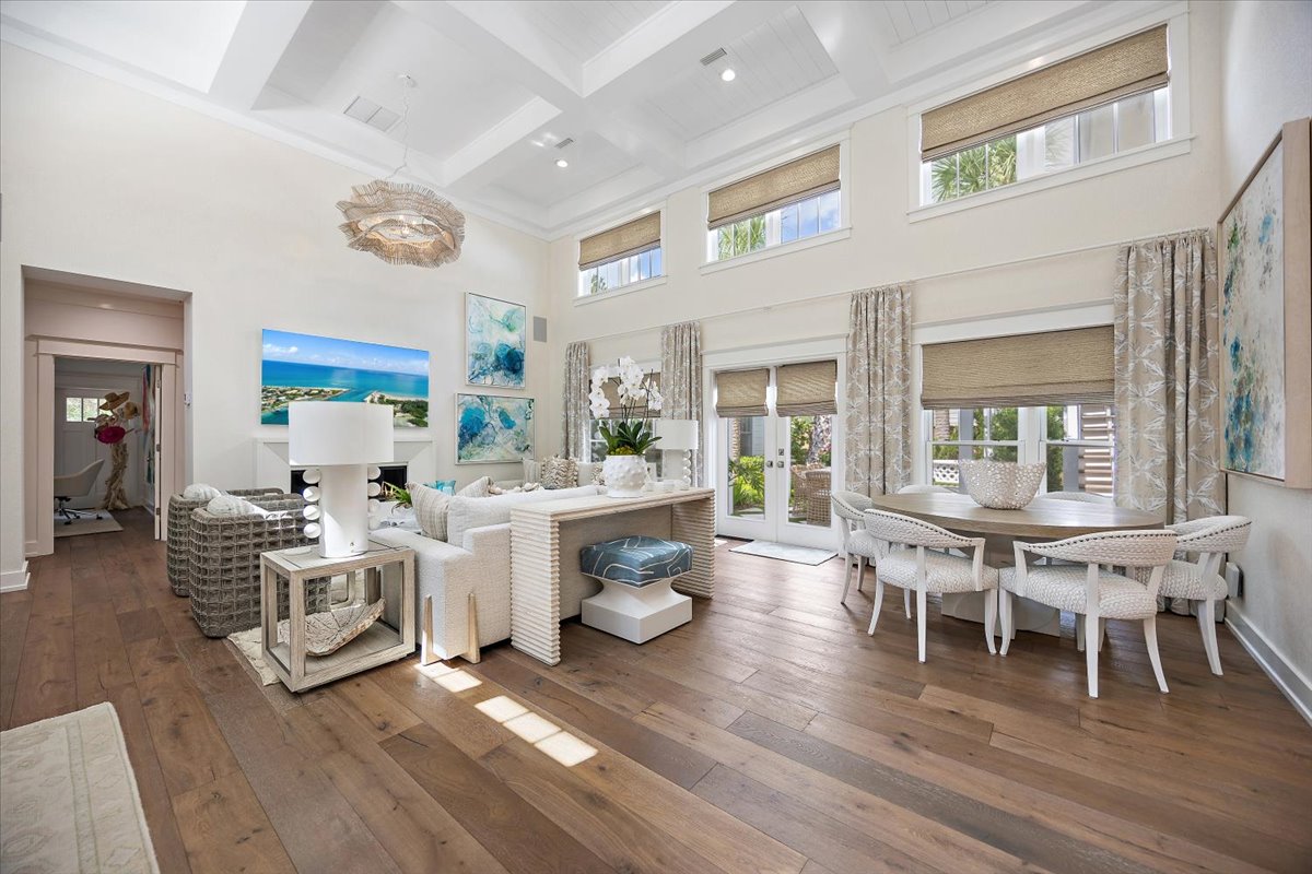gallery images of property listing