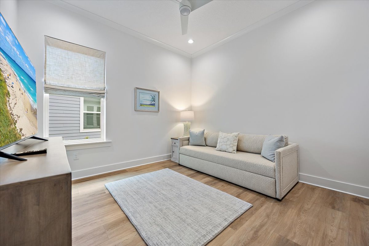 gallery images of property listing