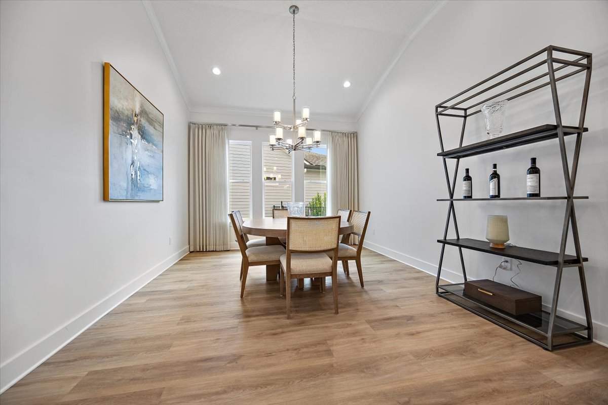 gallery images of property listing