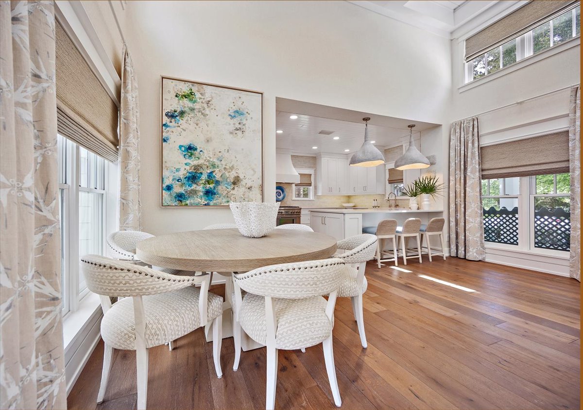 gallery images of property listing