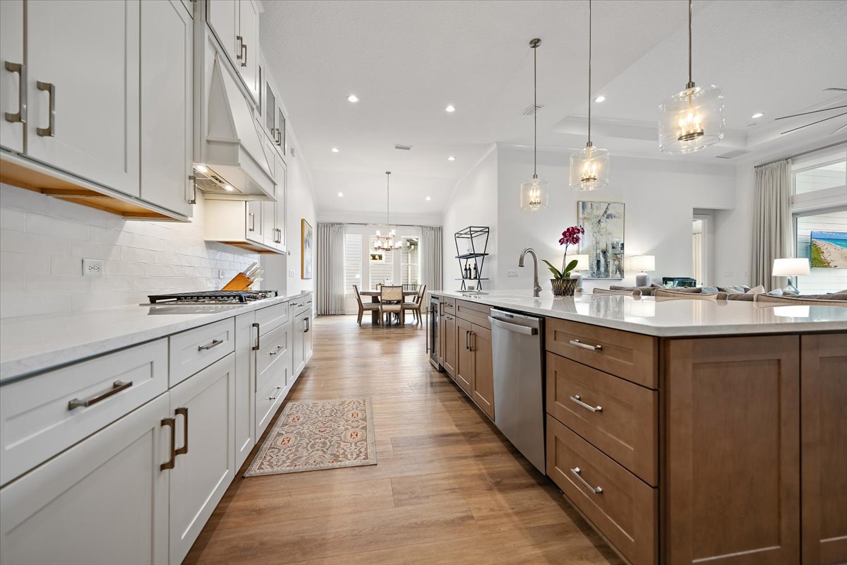 gallery images of property listing