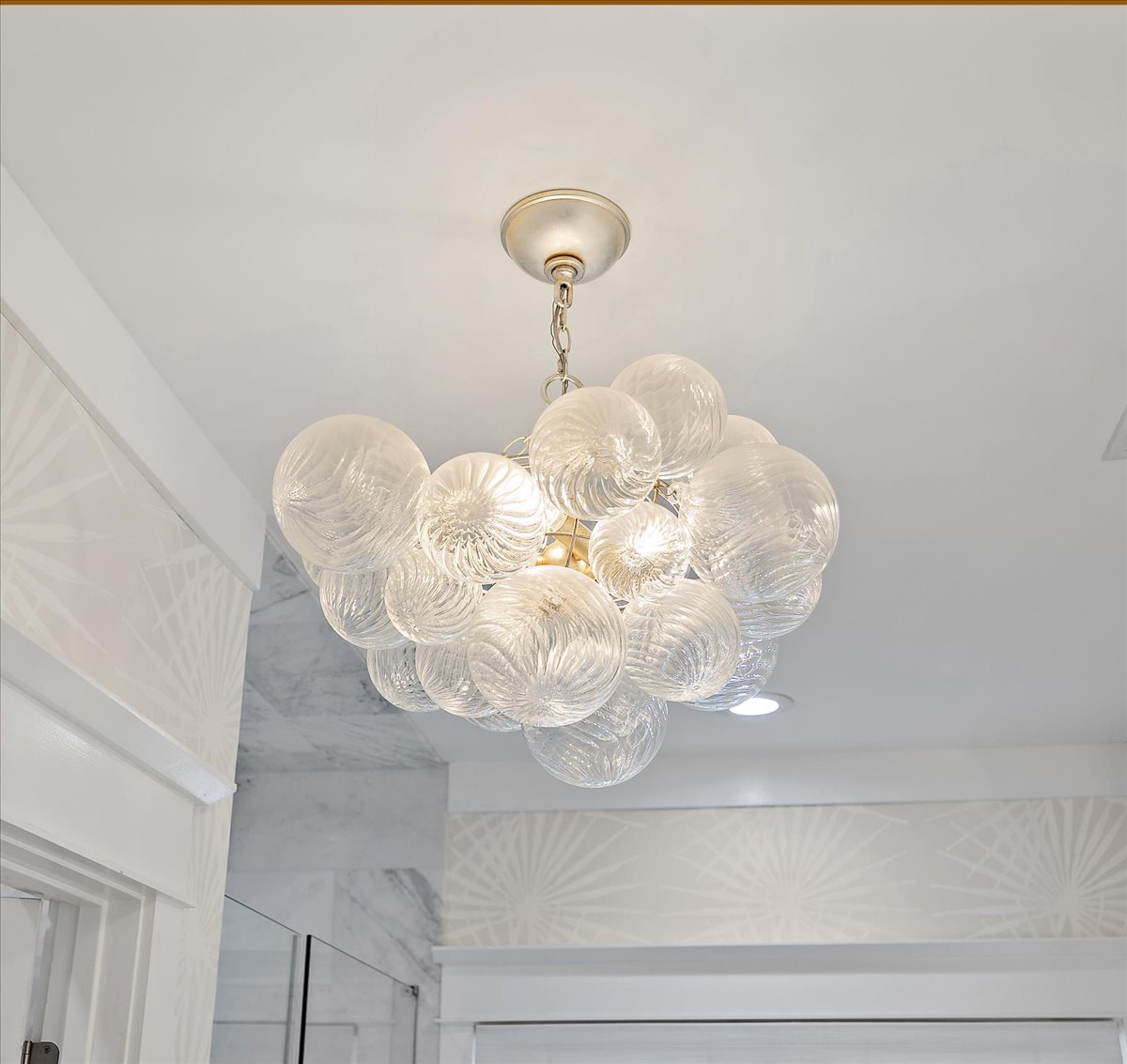 gallery images of property listing