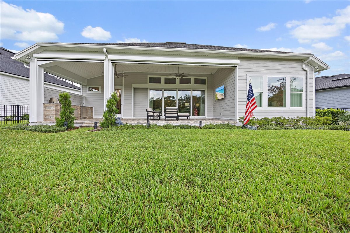 gallery images of property listing