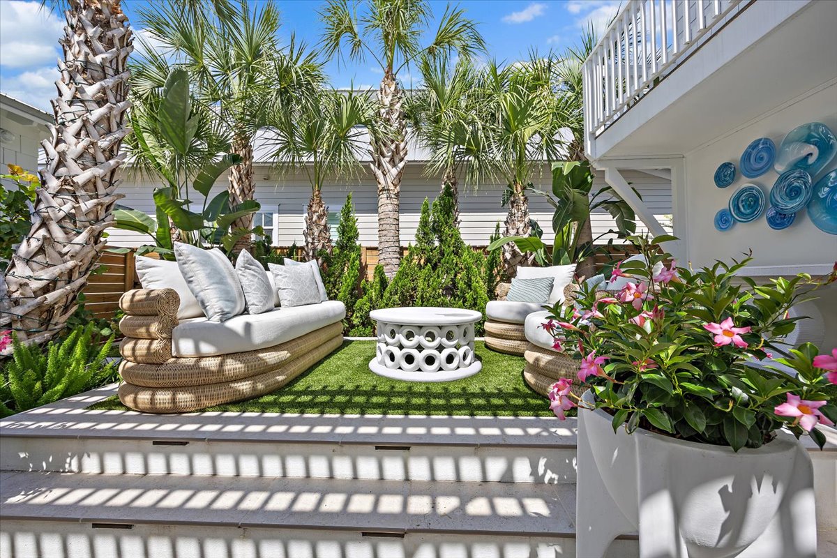 gallery images of property listing