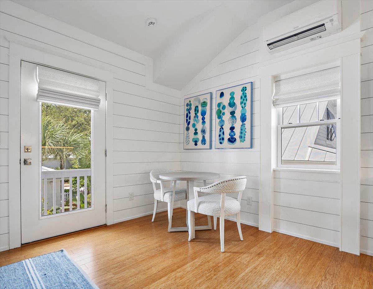 gallery images of property listing