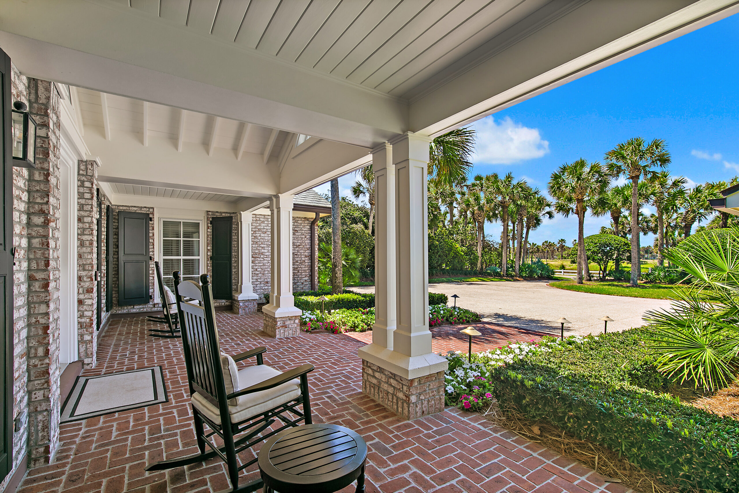 gallery images of property listing