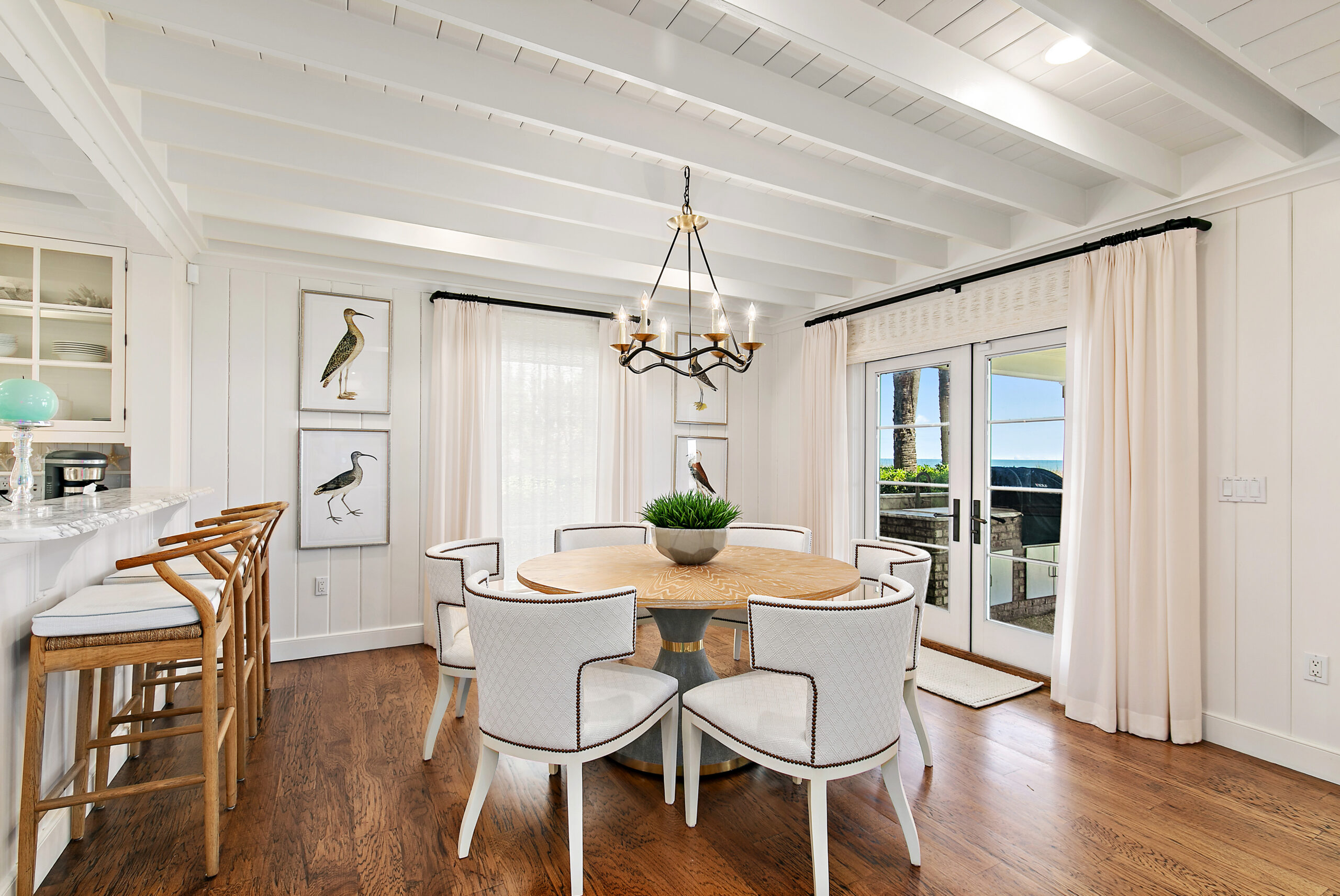 gallery images of property listing