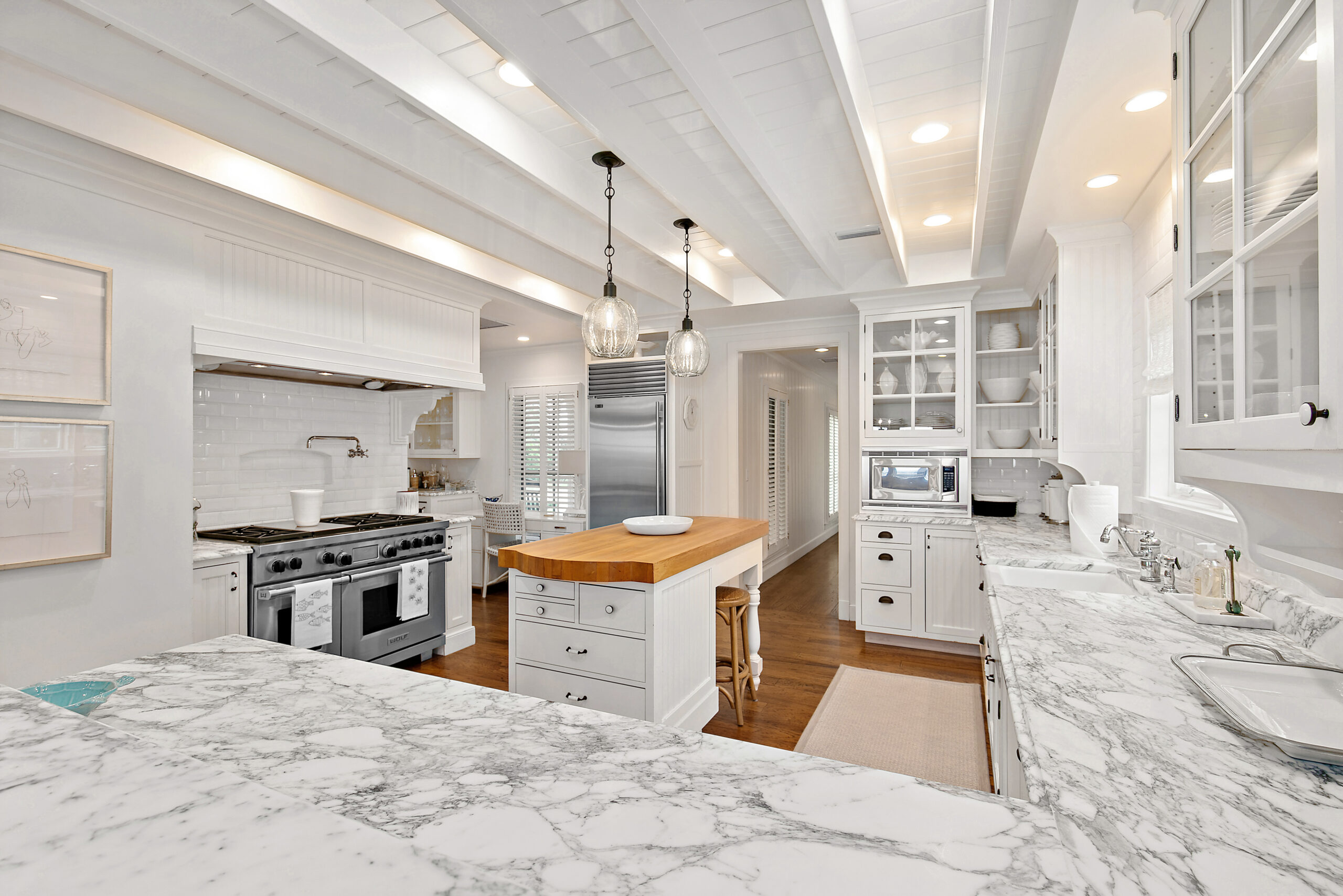 gallery images of property listing