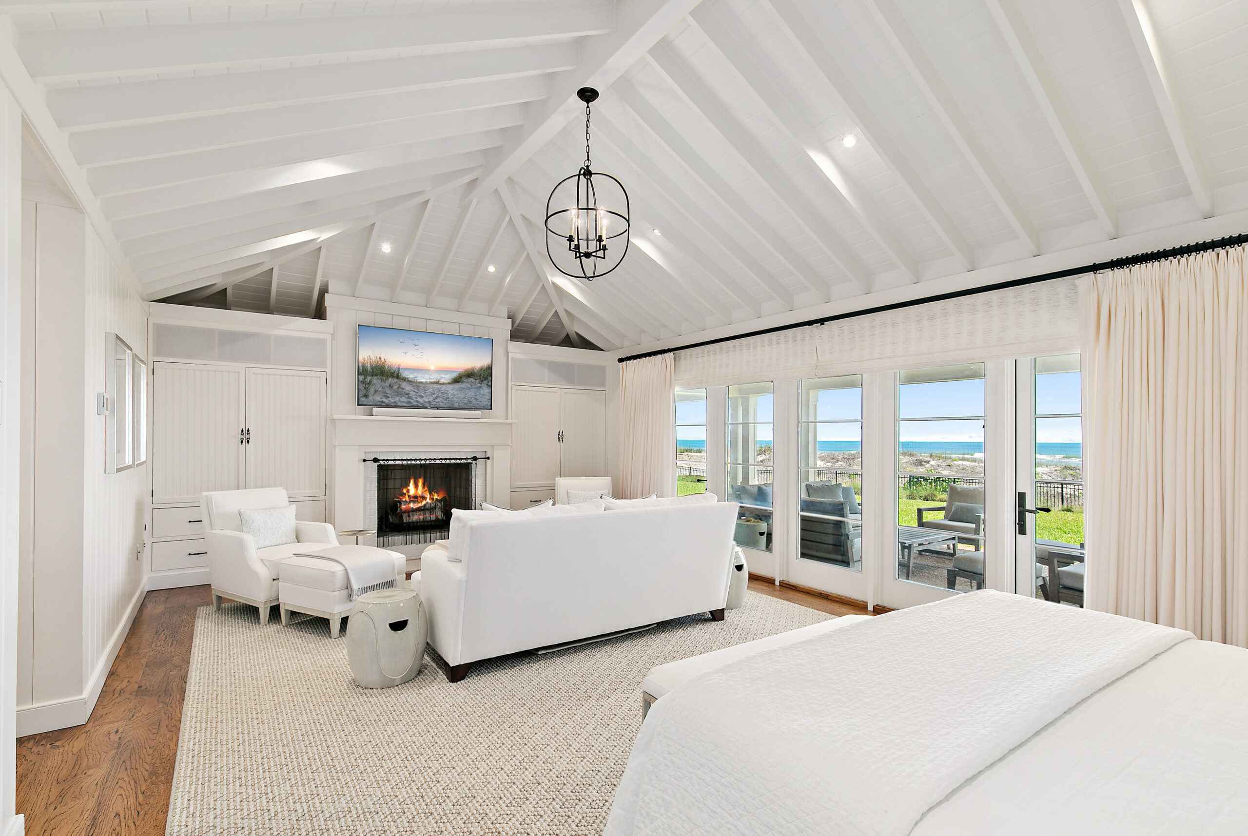 gallery images of property listing