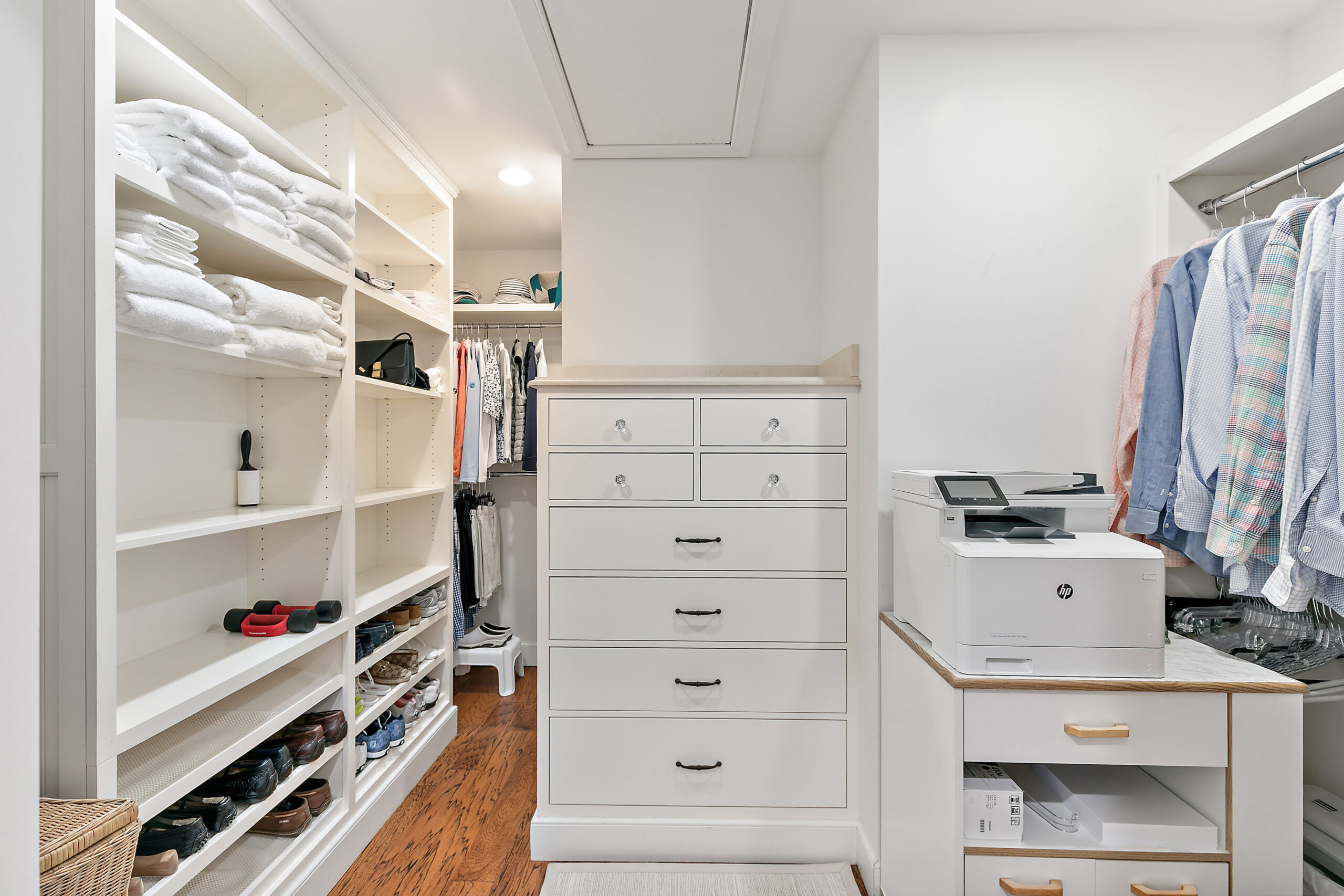 gallery images of property listing