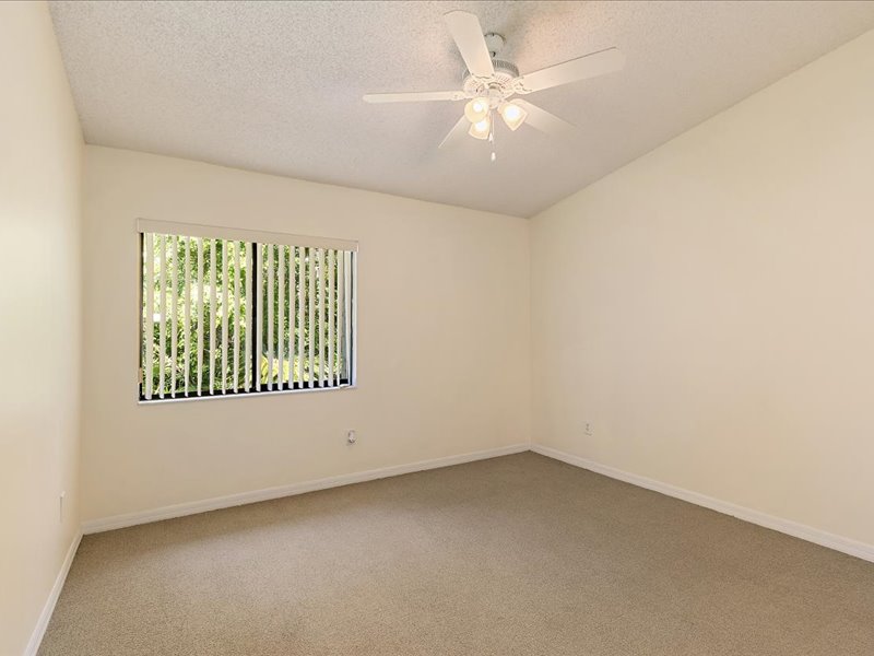 gallery images of property listing