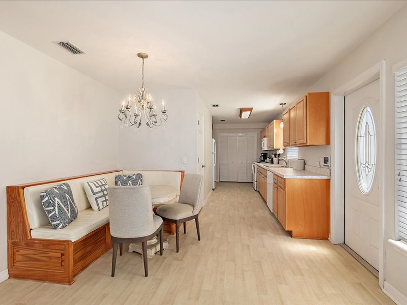 gallery images of property listing