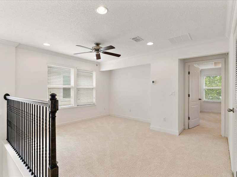 gallery images of property listing