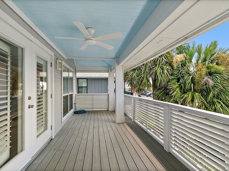 gallery images of property listing