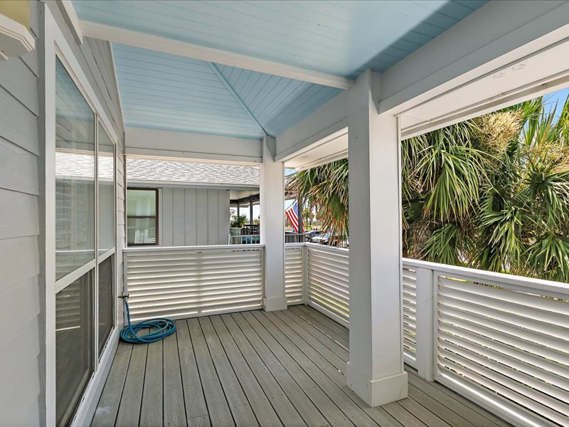 gallery images of property listing