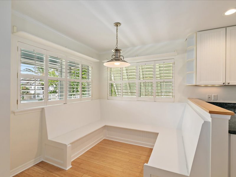 gallery images of property listing