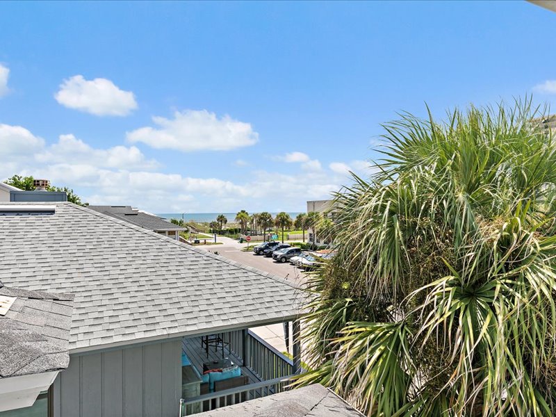gallery images of property listing