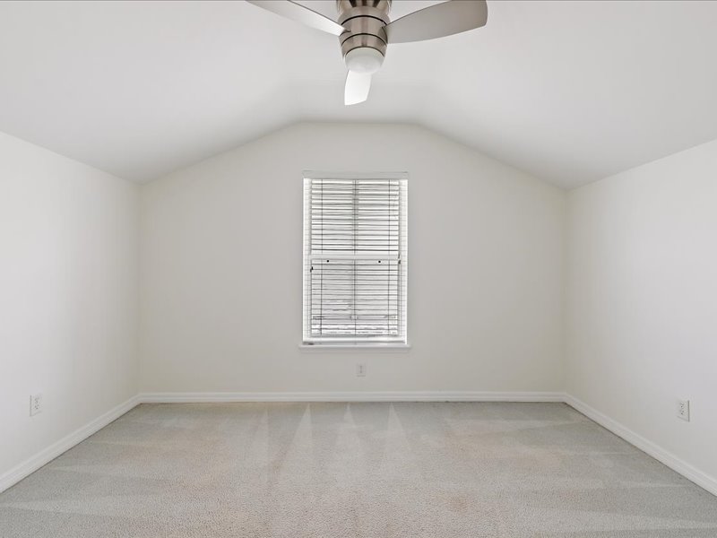 gallery images of property listing